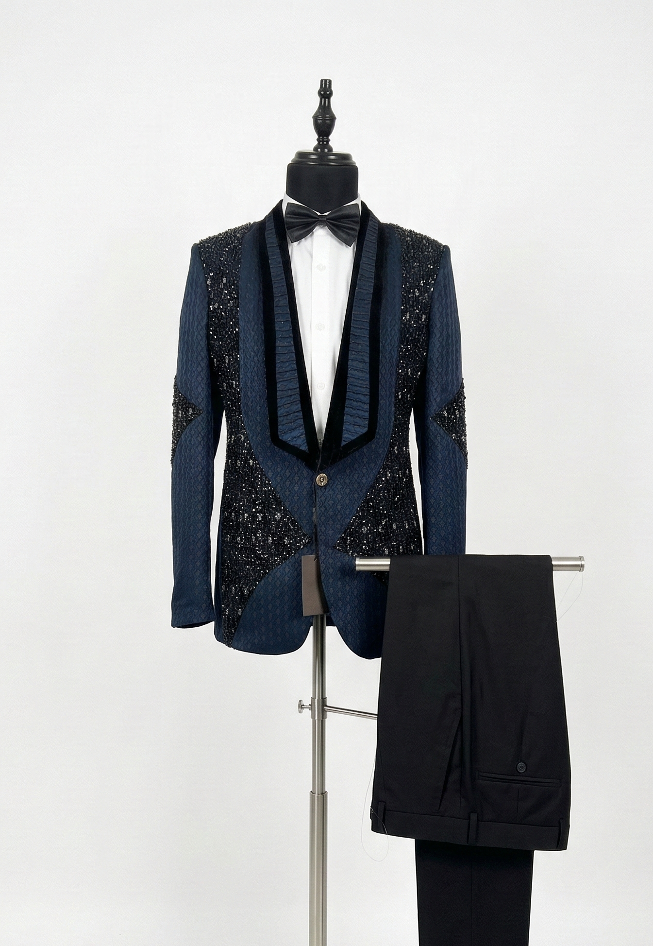 Emboridery Pent Coat