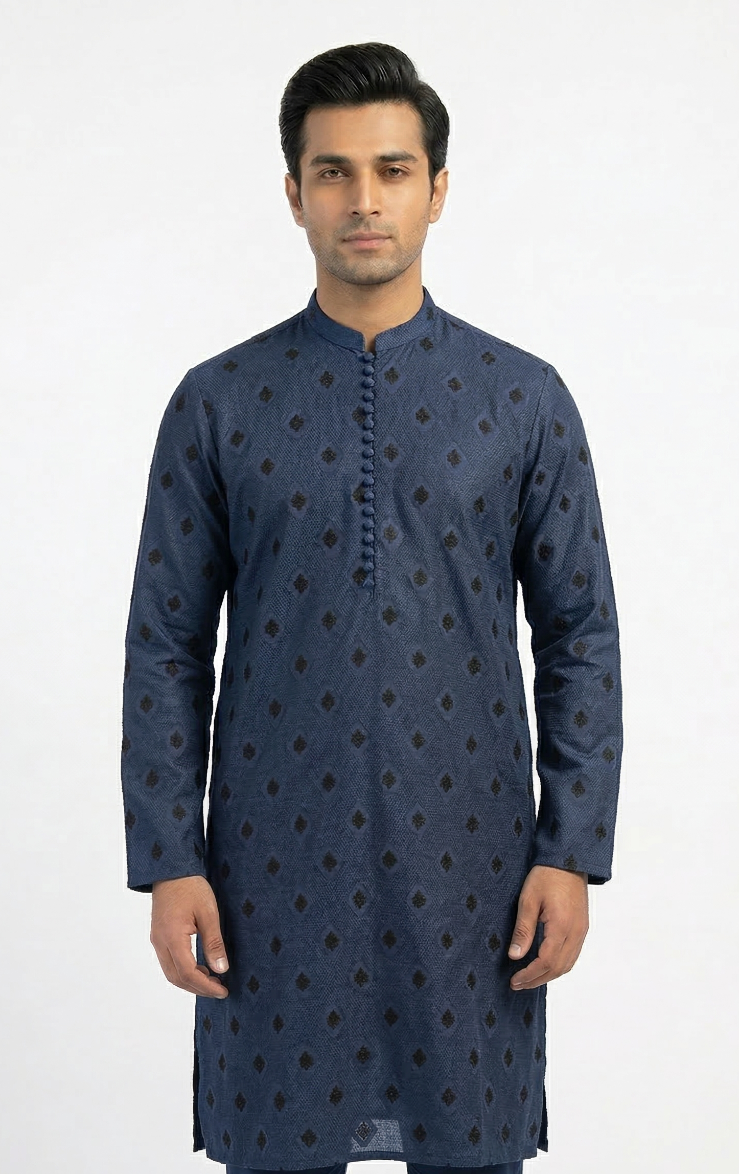 Kurta Aahil